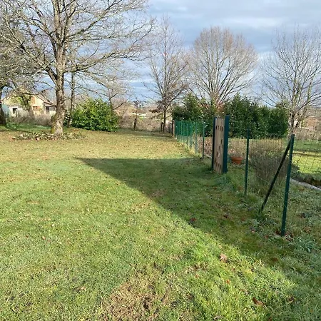 Paisible Avec Jardin Prive Et Animaux Acceptes - Fr-1-616-513 * La Douze