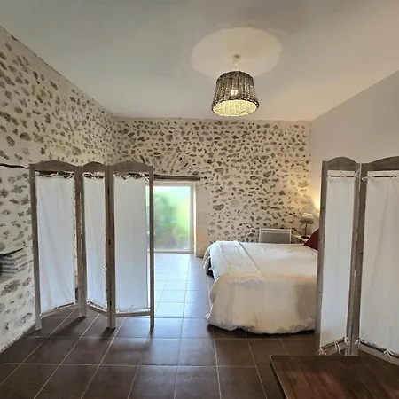 Apartment Paisible Avec Jardin Prive Et Animaux Acceptes