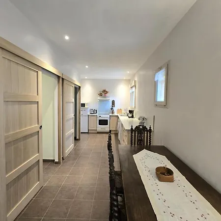 Lejlighed Paisible Avec Jardin Prive Et Animaux Acceptes - Fr-1-616-513 La Douze
