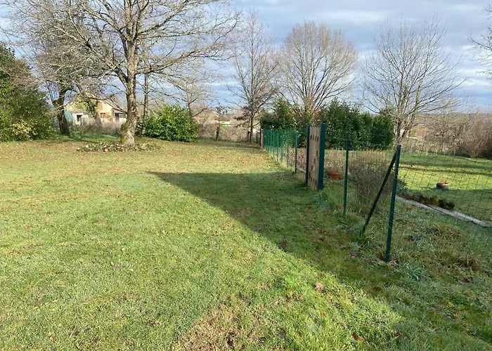 Paisible Avec Jardin Prive Et Animaux Acceptes - Fr-1-616-513 * La Douze